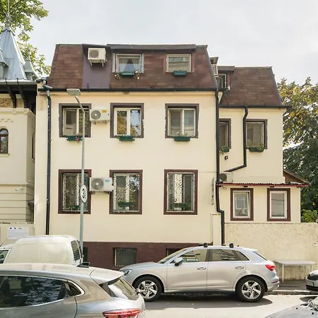 Flowers Grand Готель 3*