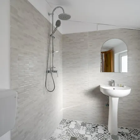 Flowers Grand Hotel 3*