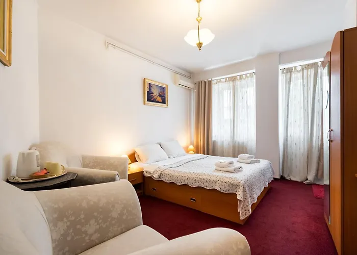 Flowers Grand מלון בוקרשט