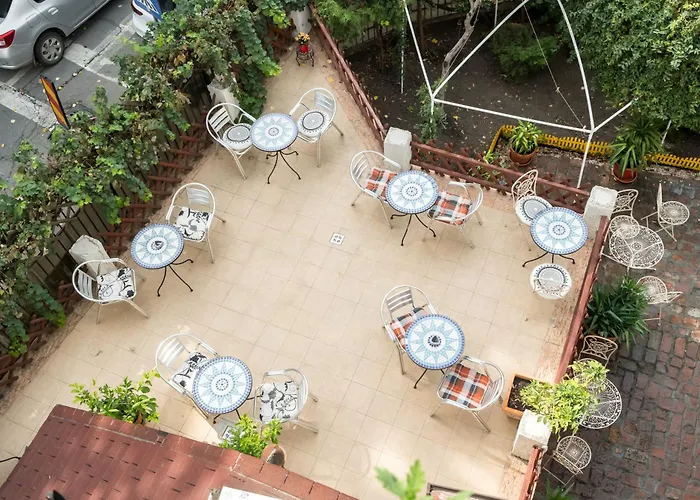 Flowers Grand מלון 3*