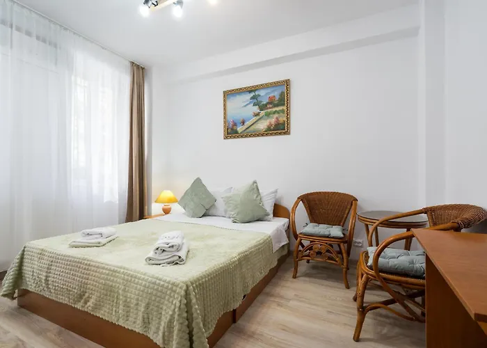 Flowers Grand מלון