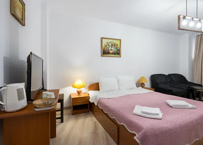 Flowers Grand מלון 3*