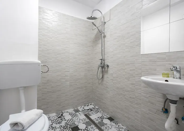 מלון Flowers Grand בוקרשט