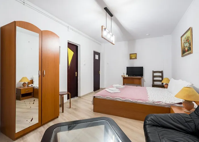 Flowers Grand בוקרשט