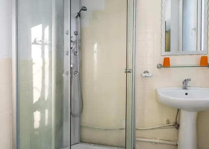 Flowers Grand בוקרשט