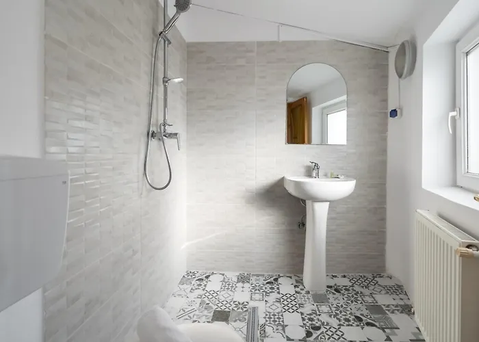 Flowers Grand בוקרשט