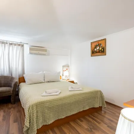 Flowers Grand Hotel 3*