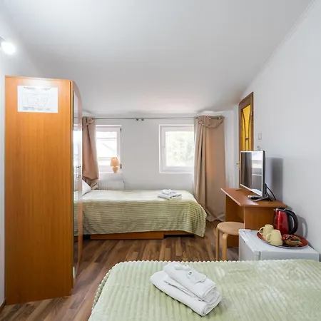 Hotel Flowers Grand 3*