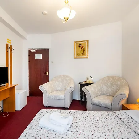 Hotel Flowers Grand Bucureşti