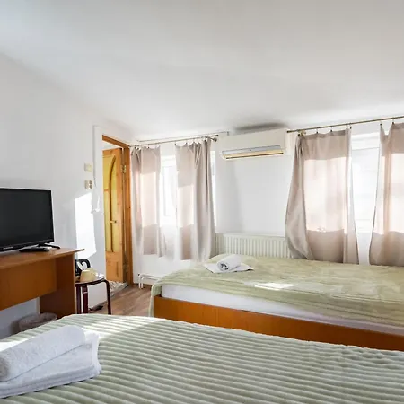 Flowers Grand 3* Bucureşti