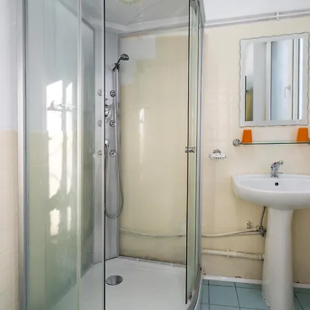 Flowers Grand בוקרשט